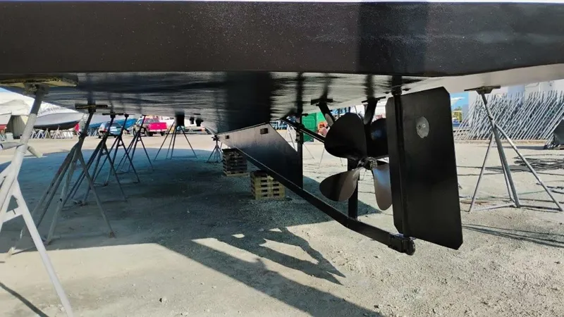 Slide: The Image of Commercial Monroe 1987 - 5617872