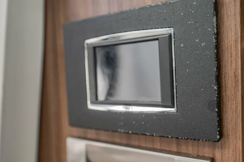 Slide: The Image of Boston Whaler 380 Outrage 2018 - 5618171