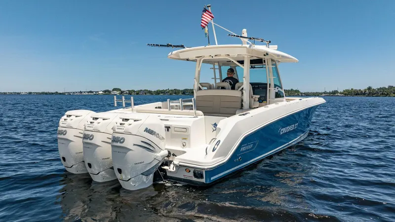Slide: The Image of Boston Whaler 380 Outrage 2018 - 5618208