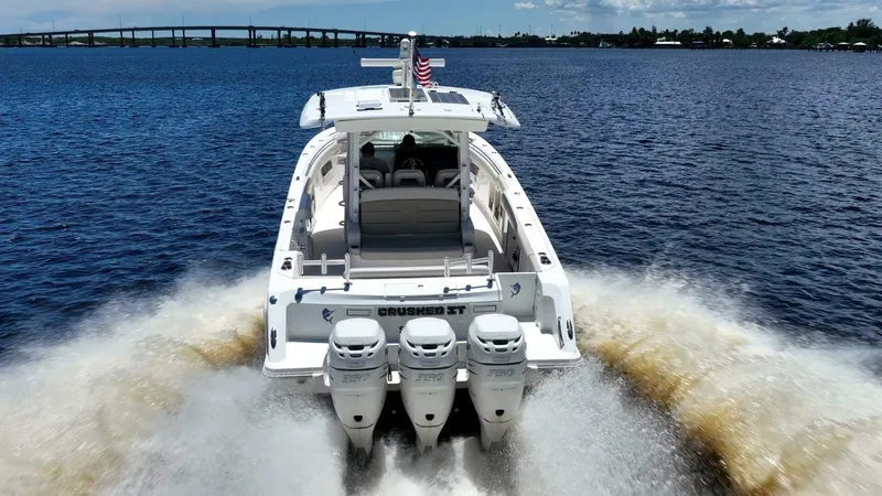 Slide: The Image of Boston Whaler 380 Outrage 2018 - 5618209