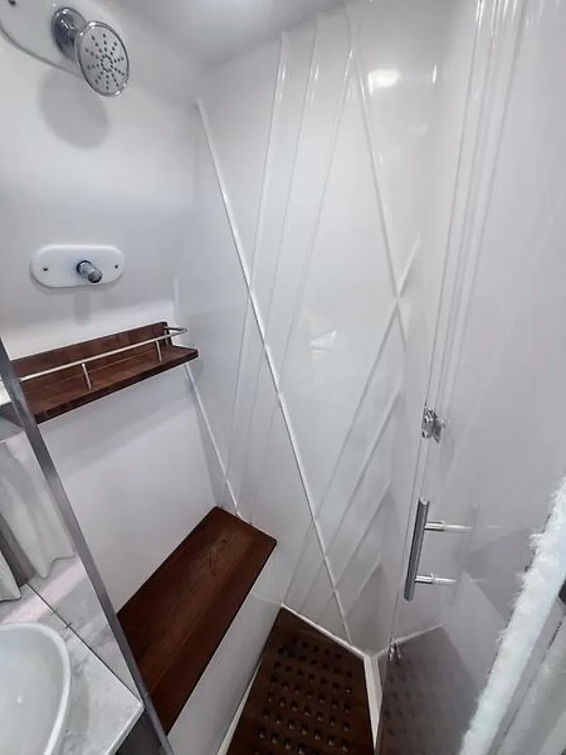 Slide: The Image of 0005355864 - 5618354