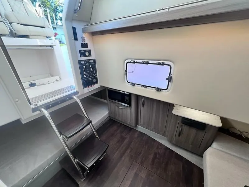 Slide: The Image of 0005355747 - 5618356