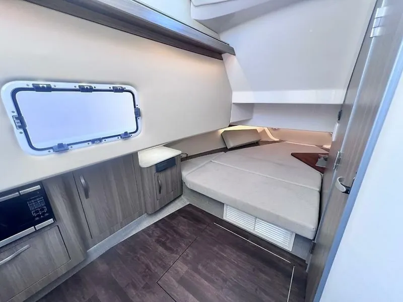 Slide: The Image of 0005355442 - 5618359