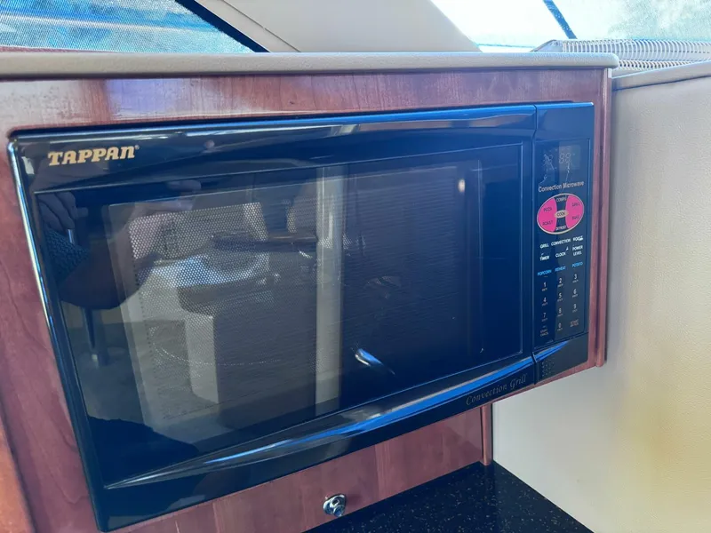 Slide: The Image of Meridian 391 Sedan 2007 - 5618713