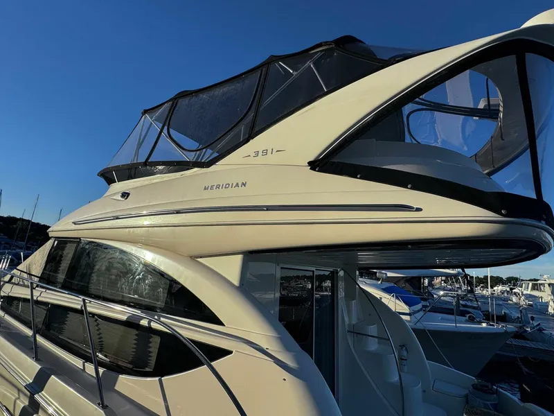 Slide: The Image of Meridian 391 Sedan 2007 - 5618718