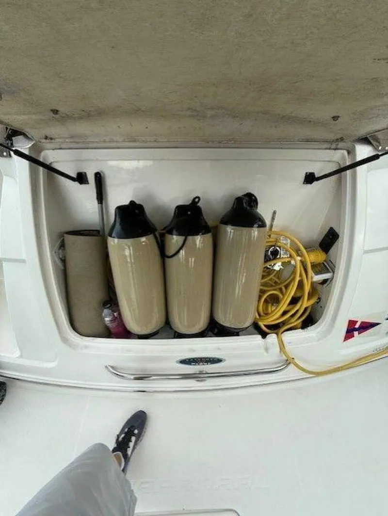 Slide: The Image of Chaparral 350 Signature 2005 - 5618759