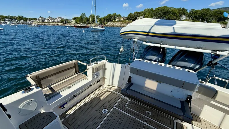 Slide: The Image of Cutwater C-32 CB 2022 - 5619206