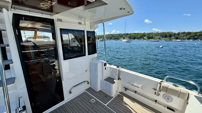 Slide: The Image of Cutwater C-32 CB 2022 - 5619209