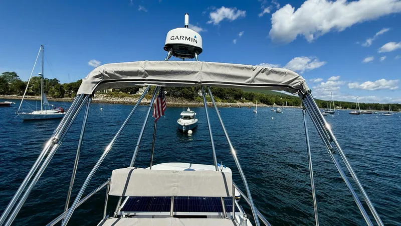 Slide: The Image of Cutwater C-32 CB 2022 - 5619223