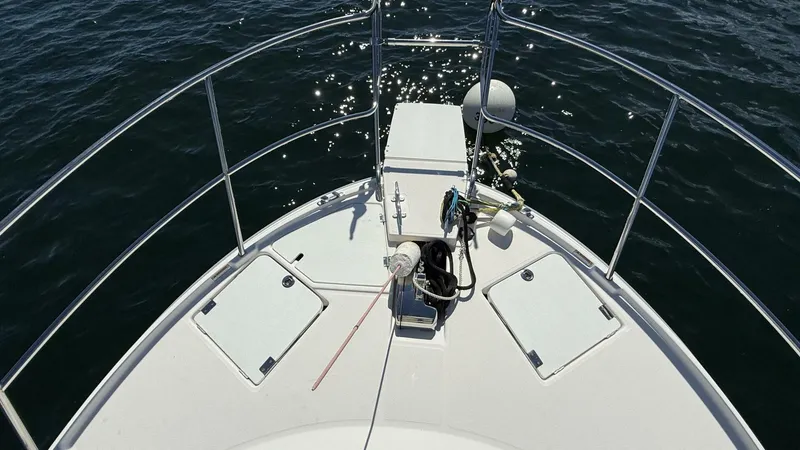 Slide: The Image of Cutwater C-32 CB 2022 - 5619235