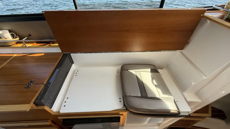 Slide: The Image of Cutwater C-32 CB 2022 - 5619248