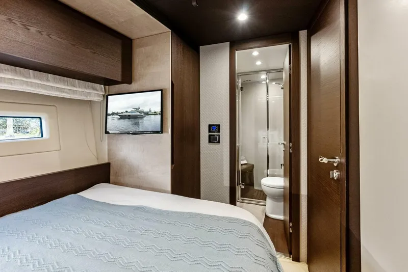 Slide: The Image of Azimut 72 Flybridge 2017 - 5621085