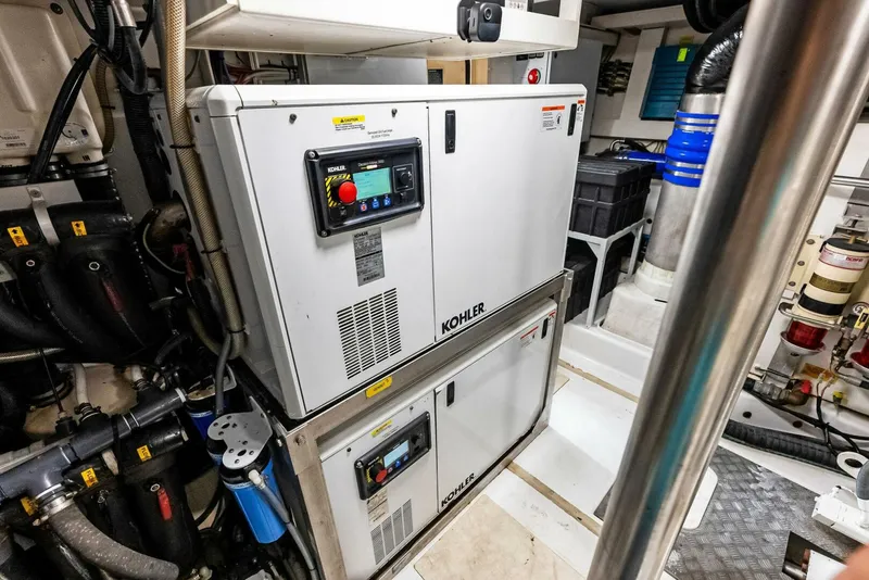 Slide: The Image of Azimut 72 Flybridge 2017 - 5621098