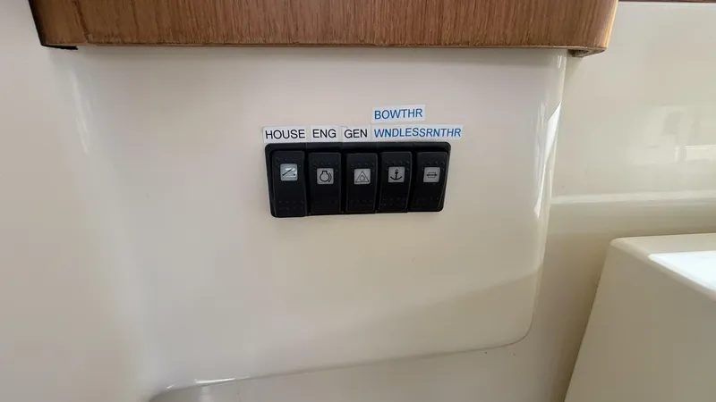 Slide: The Image of Legacy 32 2007 - 5619771