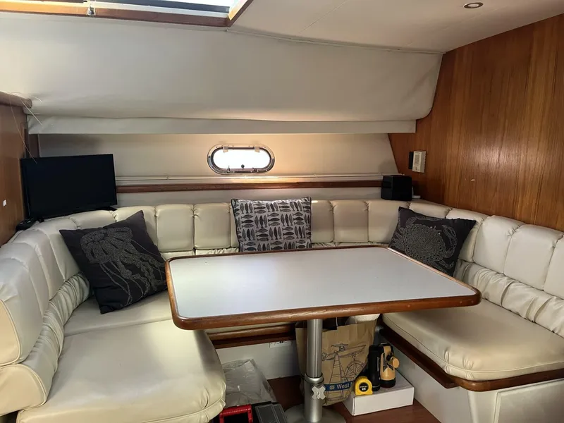 Slide: The Image of Carver 440 Aft Cabin Dinette - 5733411