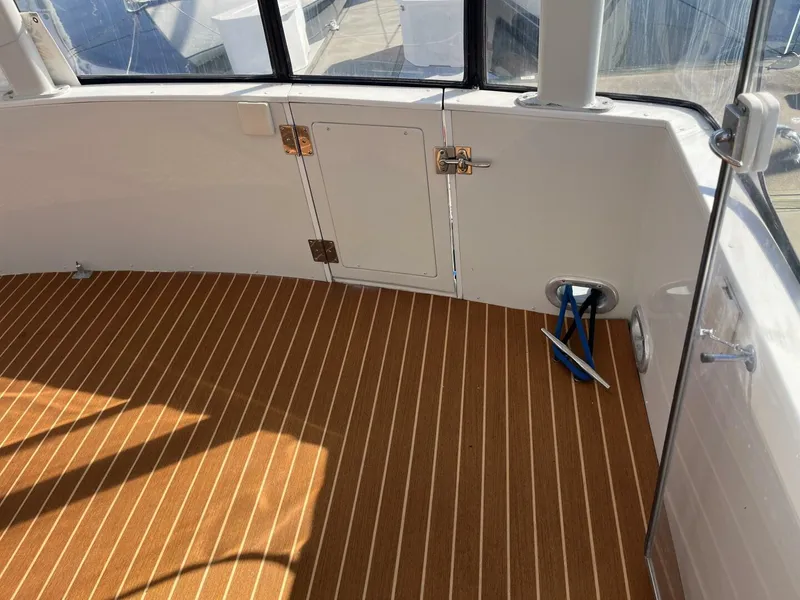 Slide: The Image of Carver 440 Aft Cabin Aft Deck - 5733485