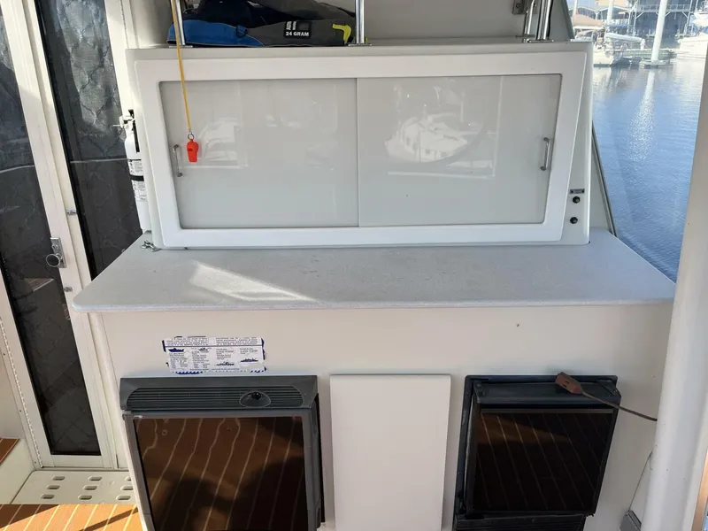 Slide: The Image of Carver 440 Aft Cabin Aft Deck Bar - 5733492