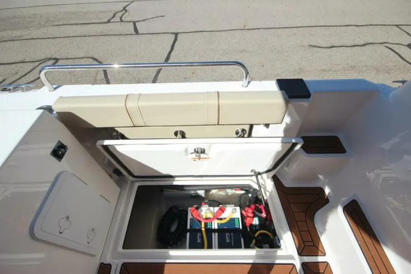 Slide: The Image of Ranger Tug R-25 Luxury Edition 2026 - 5619913