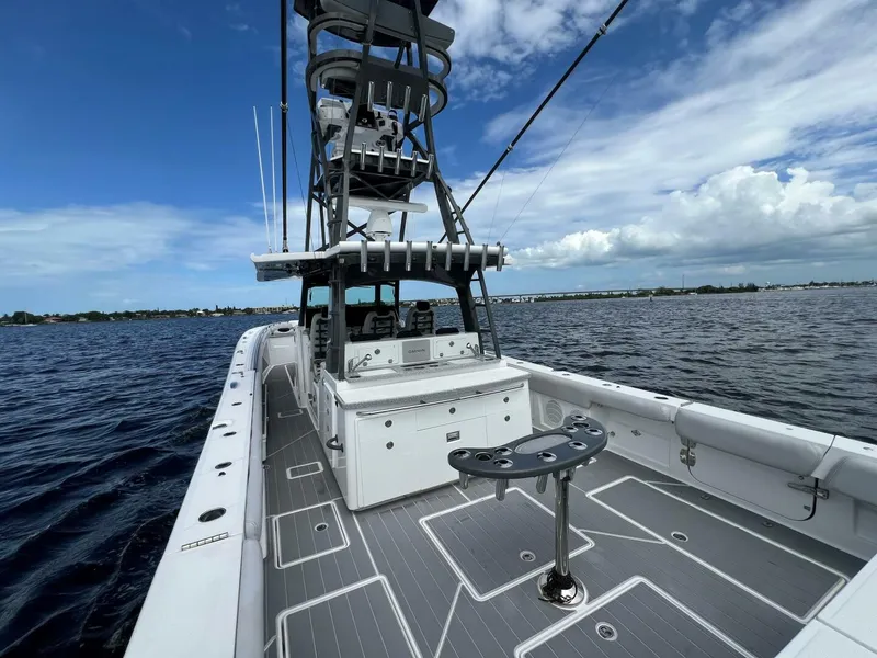 Slide: The Image of HCB 53 Title Wave - Cockpit 2020 HCB 53 Title Wave - 5620003