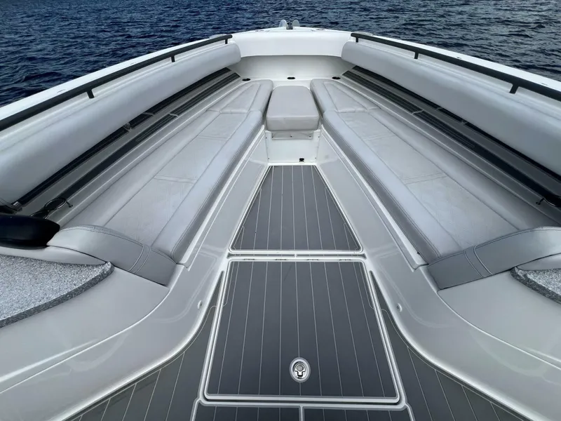 Slide: The Image of HCB 53 Title Wave - Bow 2020 HCB 53 Title Wave - 5620007