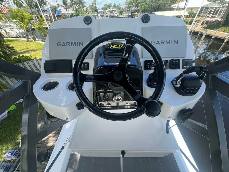 Slide: The Image of HCB 53 Title Wave - Tower 2020 HCB 53 Title Wave - 5619997