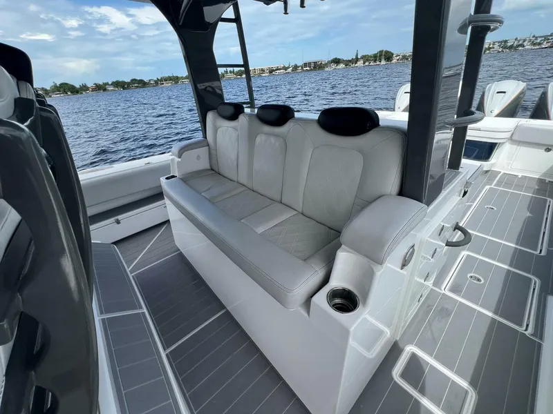 Slide: The Image of HCB 53 Title Wave - Helm 2020 HCB 53 Title Wave - 5620021