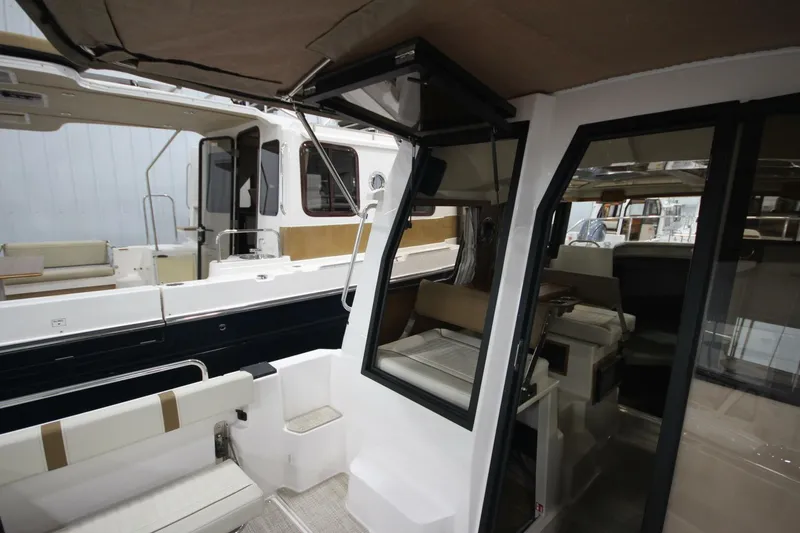Slide: The Image of Ranger Tug R-25 Luxury Edition 2026 - 5864655