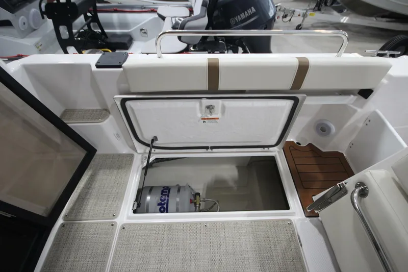 Slide: The Image of Ranger Tug R-25 Luxury Edition 2026 - 5864657