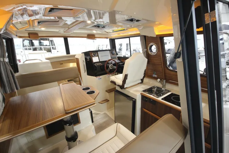 Slide: The Image of Ranger Tug R-25 Luxury Edition 2026 - 5864663