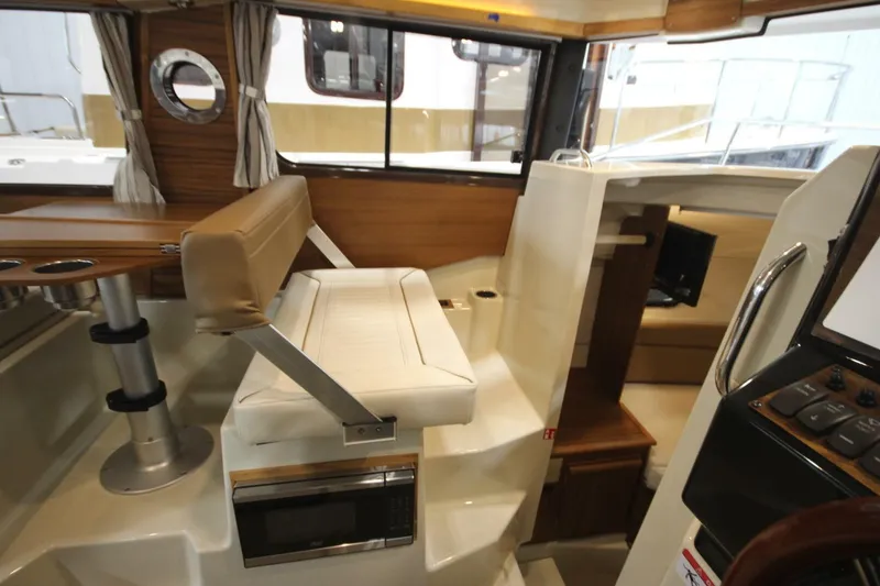 Slide: The Image of Ranger Tug R-25 Luxury Edition 2026 - 5864674