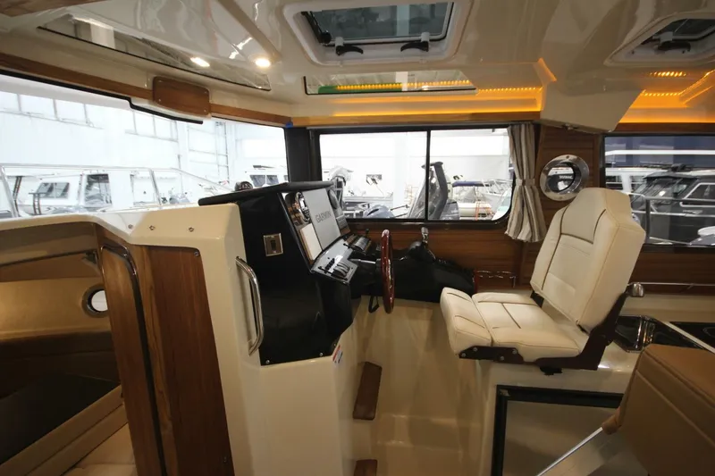 Slide: The Image of Ranger Tug R-25 Luxury Edition 2026 - 5864676
