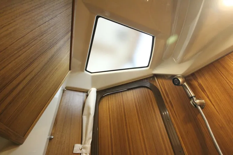 Slide: The Image of Ranger Tug R-25 Luxury Edition 2026 - 5864691