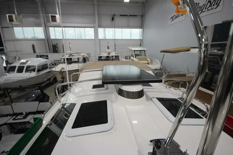 Slide: The Image of Ranger Tug R-25 Luxury Edition 2026 - 5864697