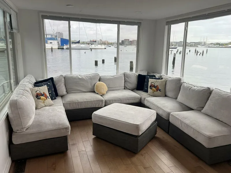 Slide: The Image of Sumerset Houseboat 1981 - 5628160