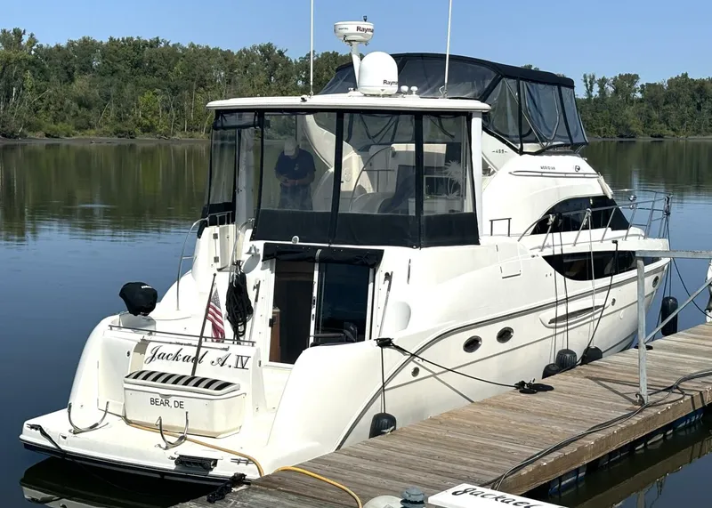 Slide: The Image of Meridian 459 Cockpit Motoryacht 2004 - 5636366