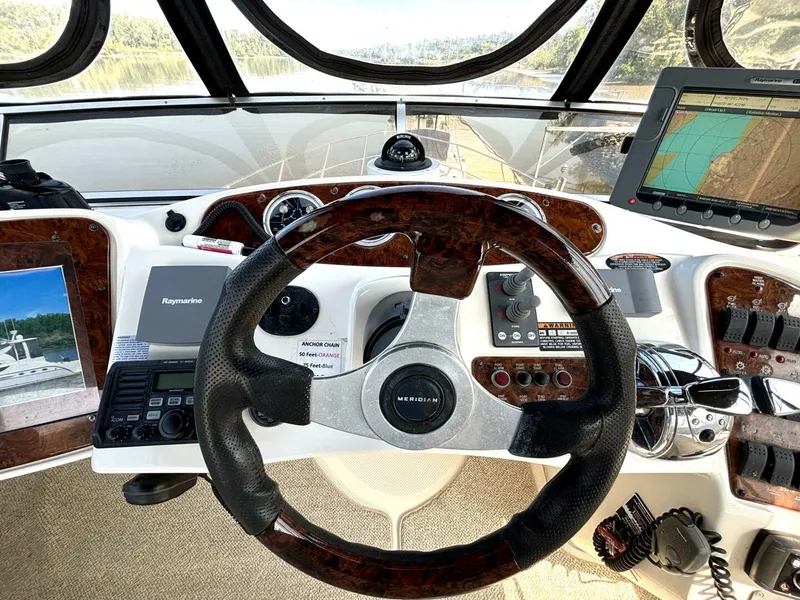 Slide: The Image of Meridian 459 Cockpit Motoryacht 2004 - 5636382