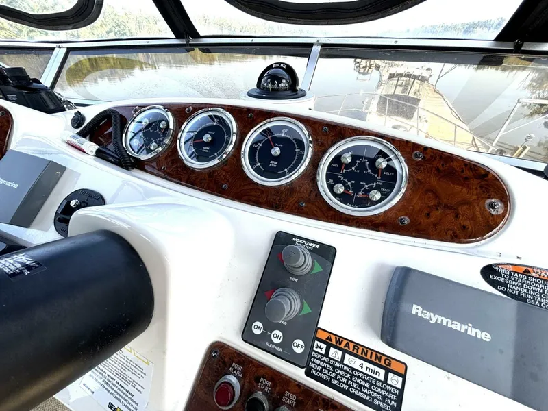 Slide: The Image of Meridian 459 Cockpit Motoryacht 2004 - 5636379
