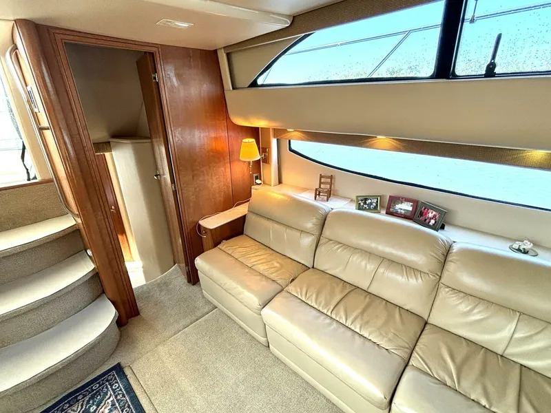 Slide: The Image of Meridian 459 Cockpit Motoryacht 2004 - 5636416