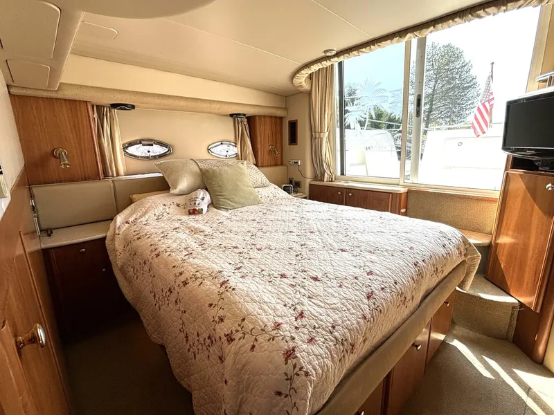Slide: The Image of Meridian 459 Cockpit Motoryacht 2004 - 5636412