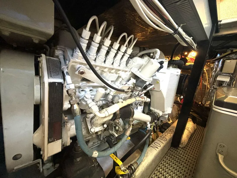 Slide: The Image of Meridian 459 Cockpit Motoryacht 2004 - 5636437