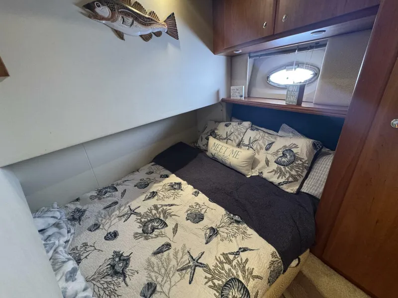 Slide: The Image of Silverton 42 Convertible 2003 - 5620364