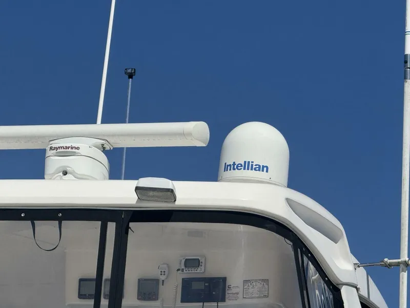 Slide: The Image of Silverton 42 Convertible 2003 - 5620379