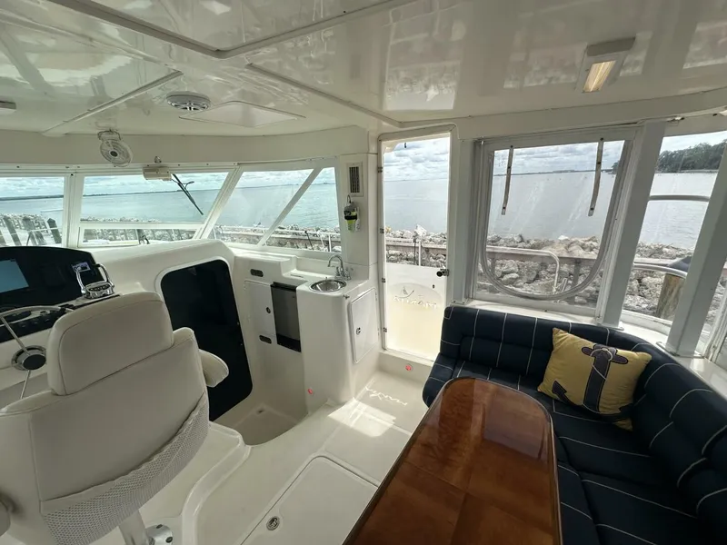 Slide: The Image of 2007 Manta 44 Power Cat 'Lah De Dah' - Pilothouse - 5678818