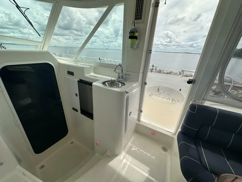 Slide: The Image of 2007 Manta 44 Power Cat 'Lah De Dah' - Pilothouse - 5678823
