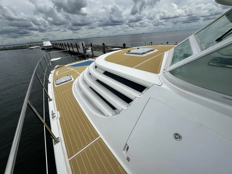 Slide: The Image of 2007 Manta 44 Power Cat 'Lah De Dah' - Foredeck - 5678834