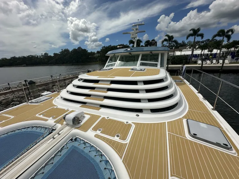 Slide: The Image of 2007 Manta 44 Power Cat 'Lah De Dah' - Foredeck - 5678854