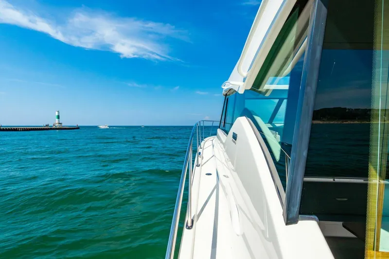 Slide: The Image of Tiara Yachts 39 Coupe 2023 - 5620298
