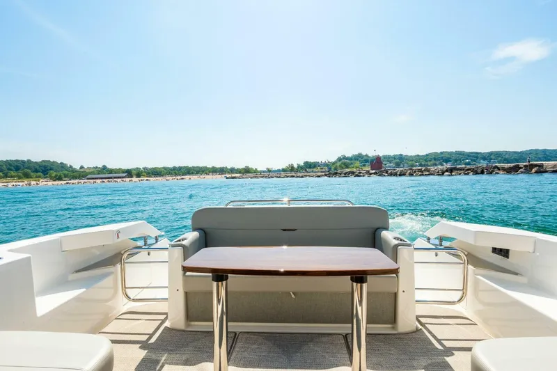 Slide: The Image of Tiara Yachts 39 Coupe 2023 - 5620305