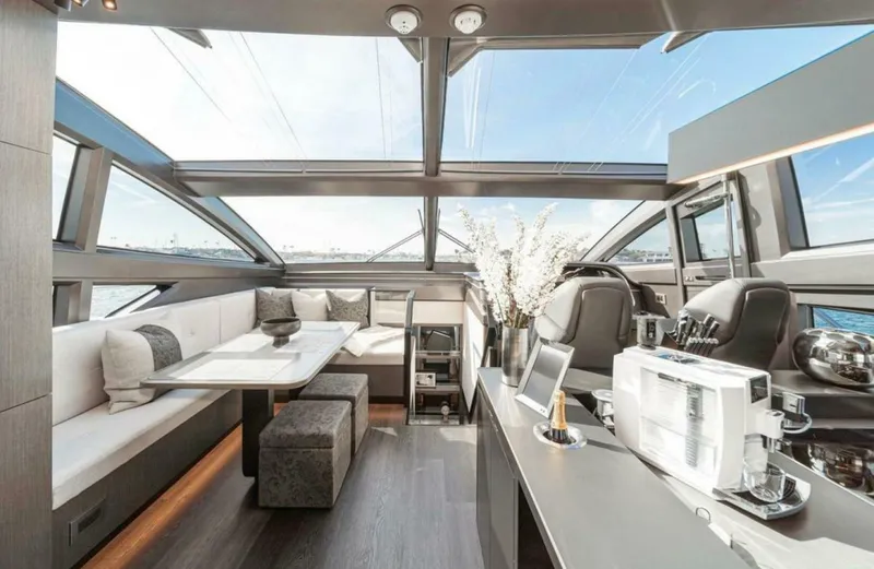 Slide: The Image of Pearl 72 2024 - 5621055