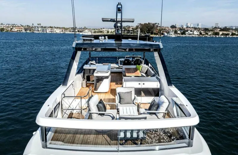 Slide: The Image of Pearl 72 2024 - 5621045